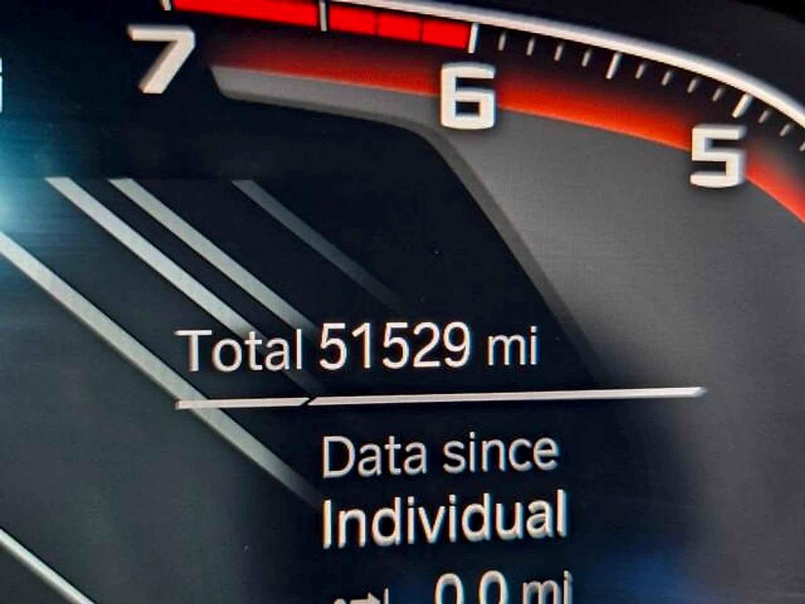 Used 2022 Mineral White Metallic BMW M50i image 25