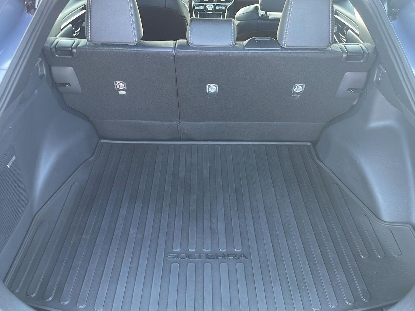 Used 2024 HARBOR MIST GRAY PEARL 2-TONE SUBARU TOURING image 28