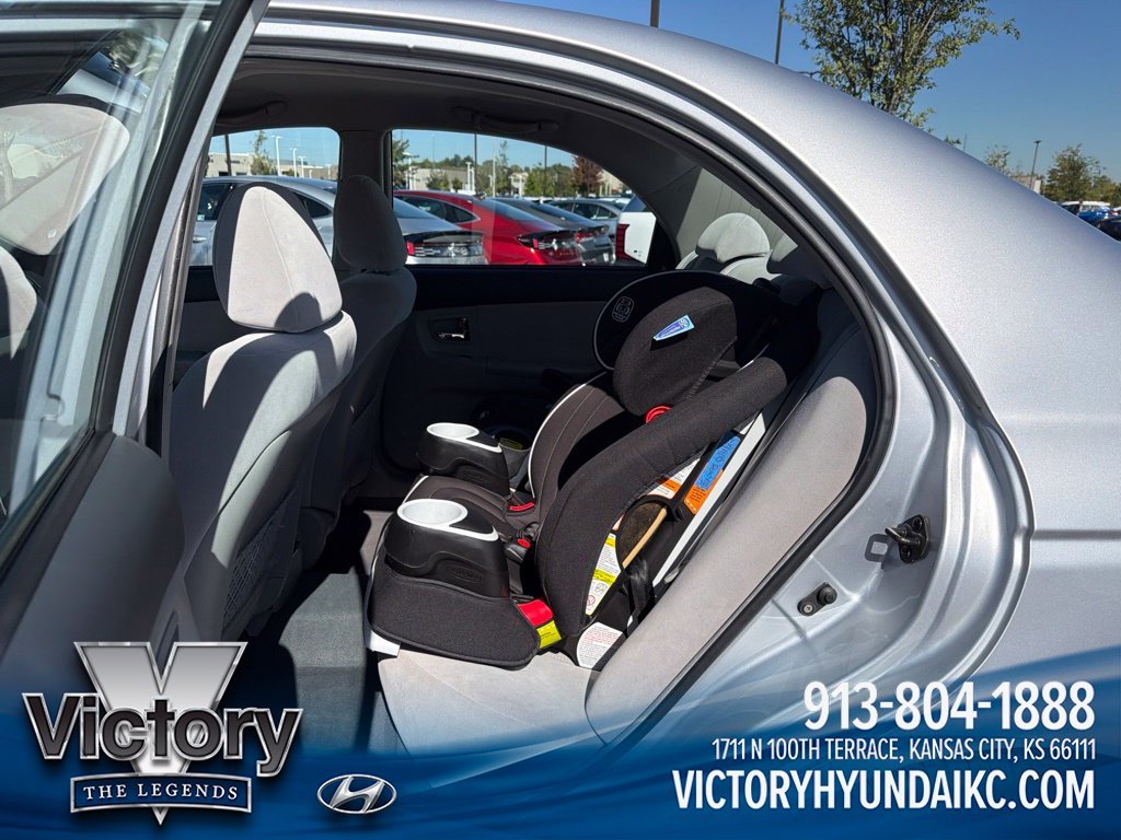 Used 2007  Kia EX image 13