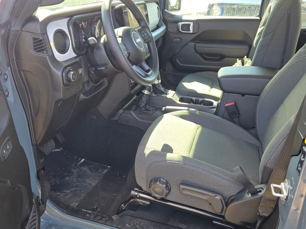 New 2026 Anvil Clear-Coat Exterior Paint Jeep Sport image 15