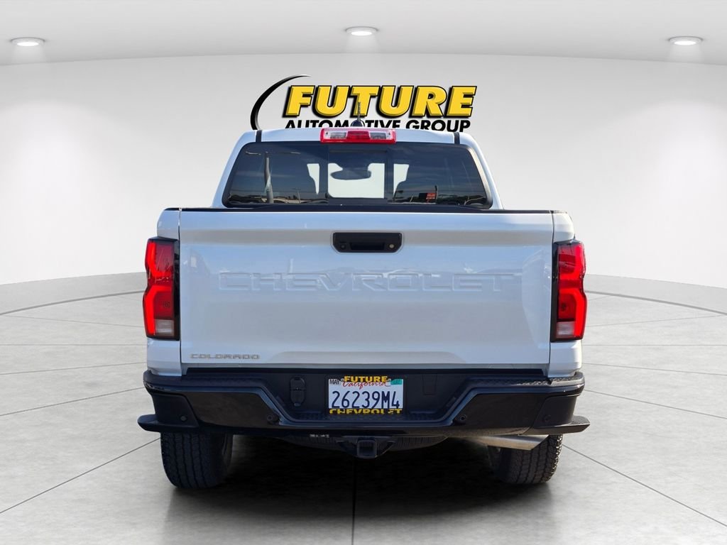 Used 2026 White Chevrolet Z71 image 5