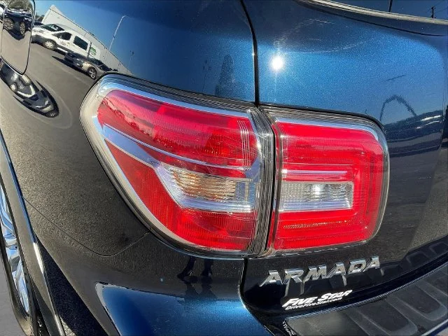 Used 2020 Blue Nissan SV image 25