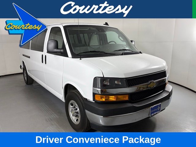 2024 Chevrolet Express 3500 LT