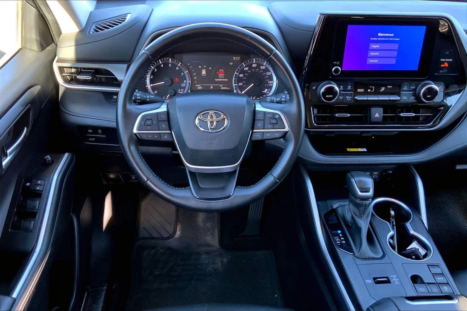 Used 2023 Cypress Toyota XLE image 6