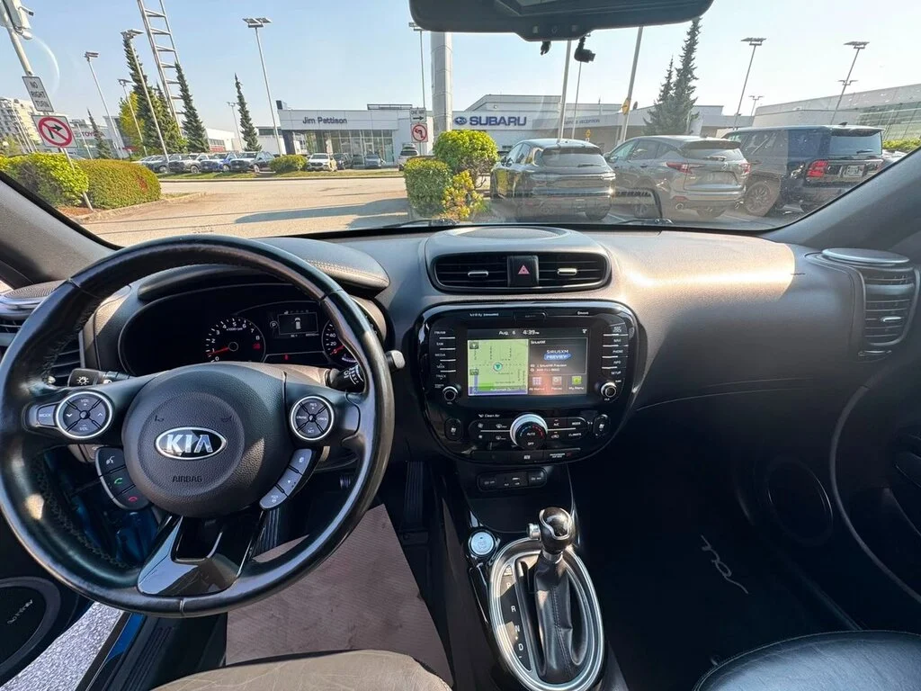 Used 2015  Kia 2.0L SX at Dilawri Certified   Local BC   Regularl image 10