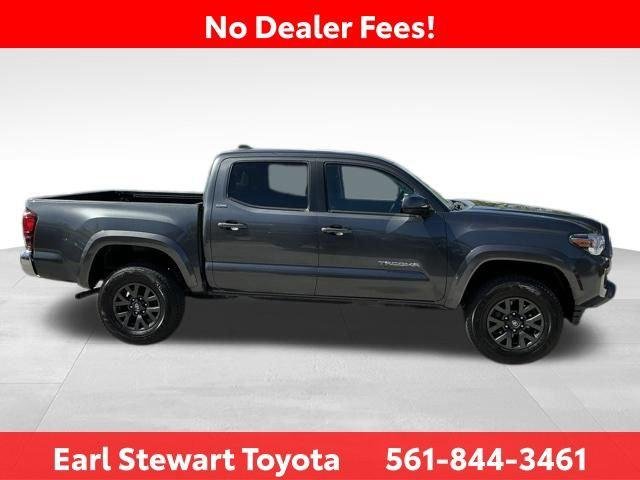 Certified Used 2023 MAGNETIC GRAY MET. Toyota  image 3