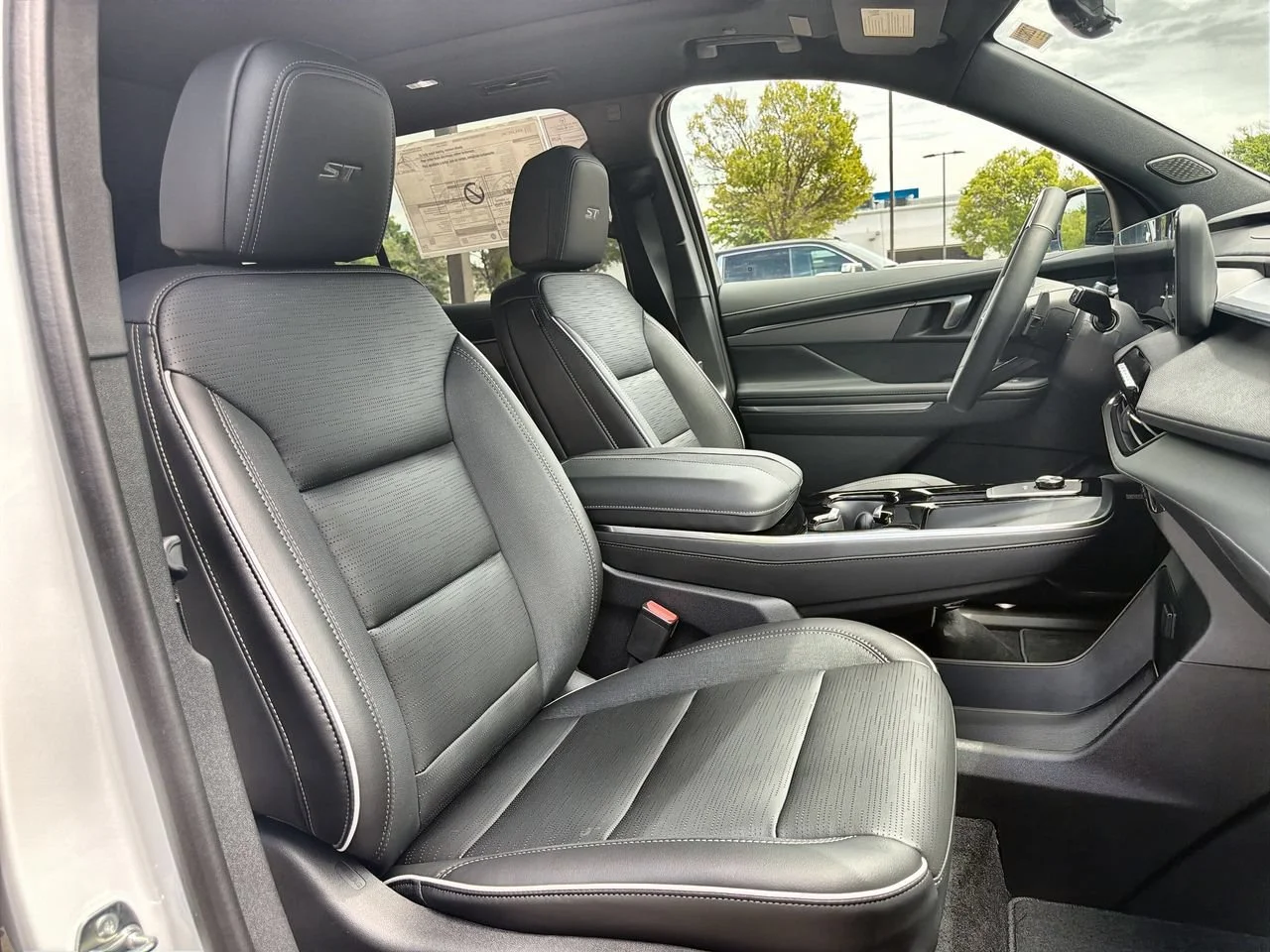New 2026 Summit White Buick Sport Touring image 23