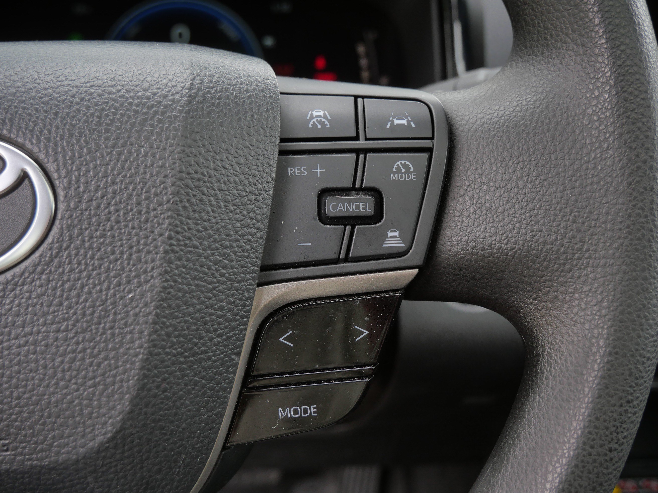 Certified Used 2025 Underground Toyota LE image 29
