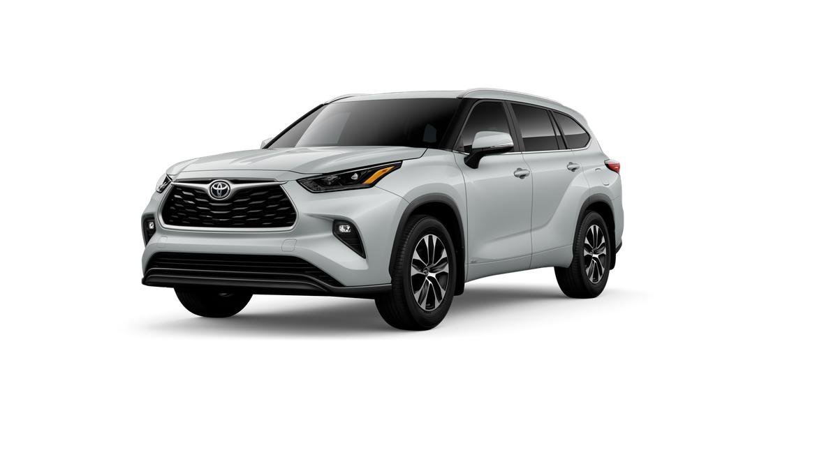 New 2026 Wind Chill Pearl Toyota Hybrid XLE image 23