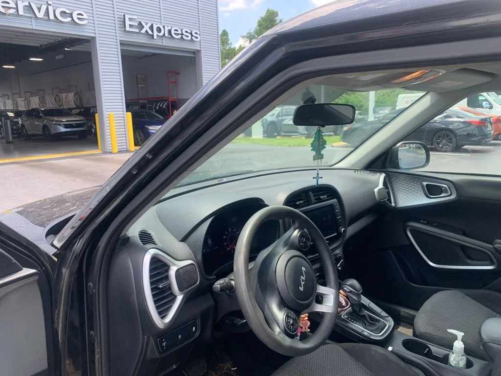 Used 2022 Cherry Black Kia LX image 8
