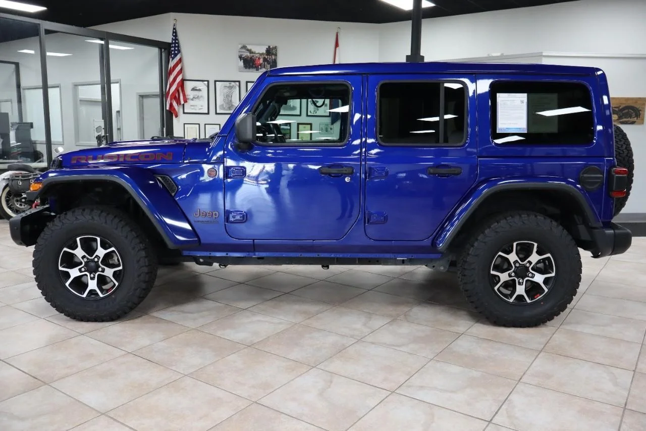 Used 2020 Ocean Blue Metallic Clear Coat Jeep Rubicon image 2