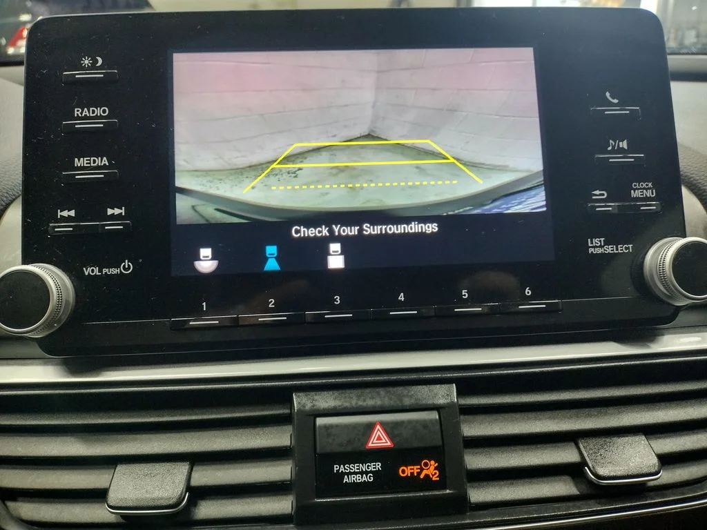 Used 2020 Black Honda LX image 9