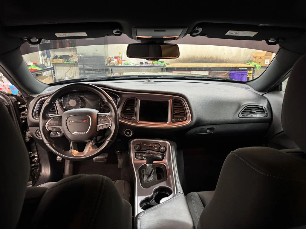 Used 2019 Black Dodge SXT image 25