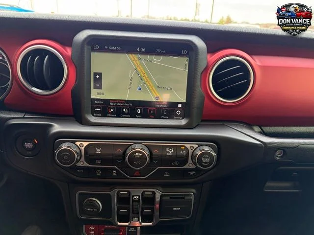 Used 2022 Gray Jeep Rubicon image 17