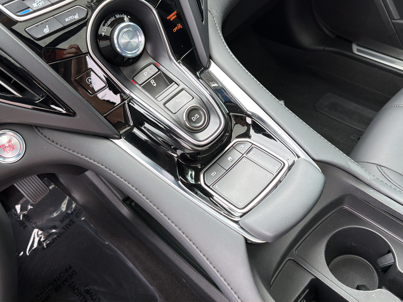 Used 2024 Platinum White Pearl Acura Base image 26