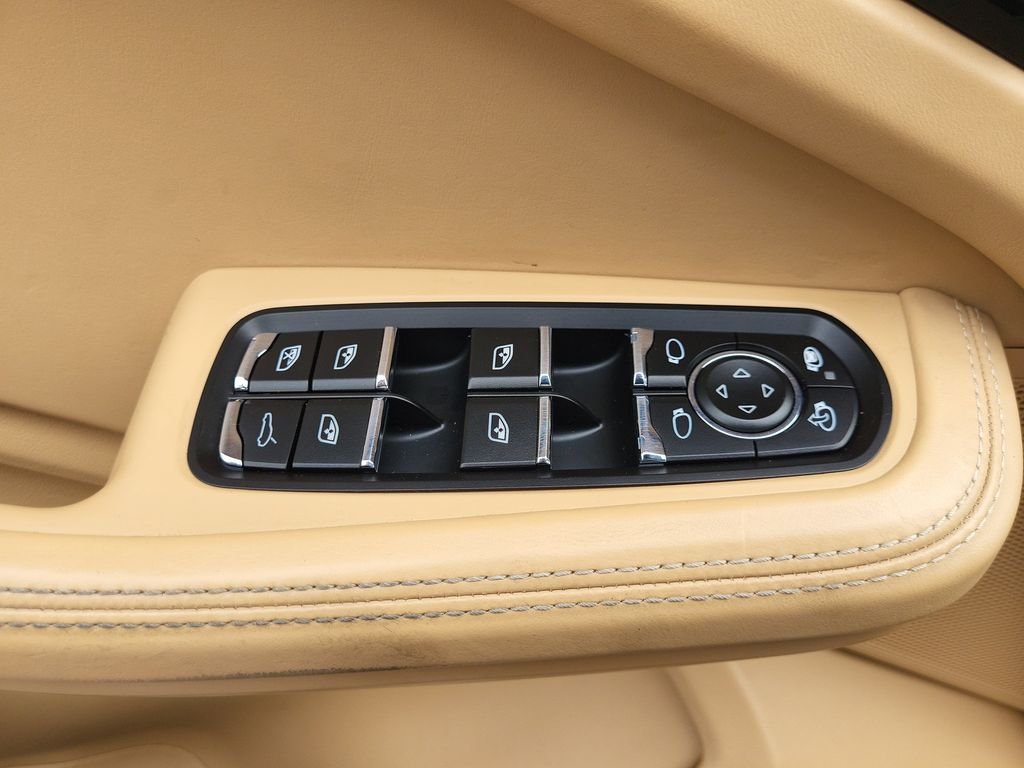 Used 2017 Gold Porsche S image 11