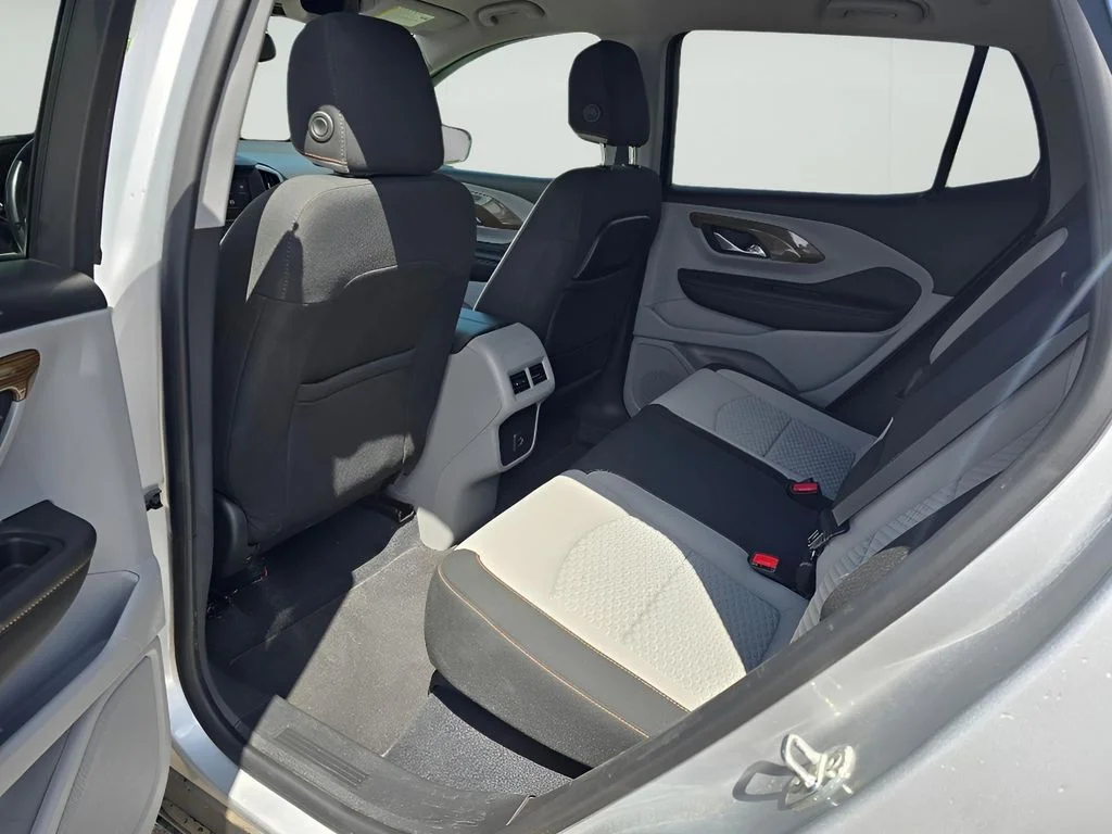 Used 2021 Quicksilver Metallic GMC SLE image 26