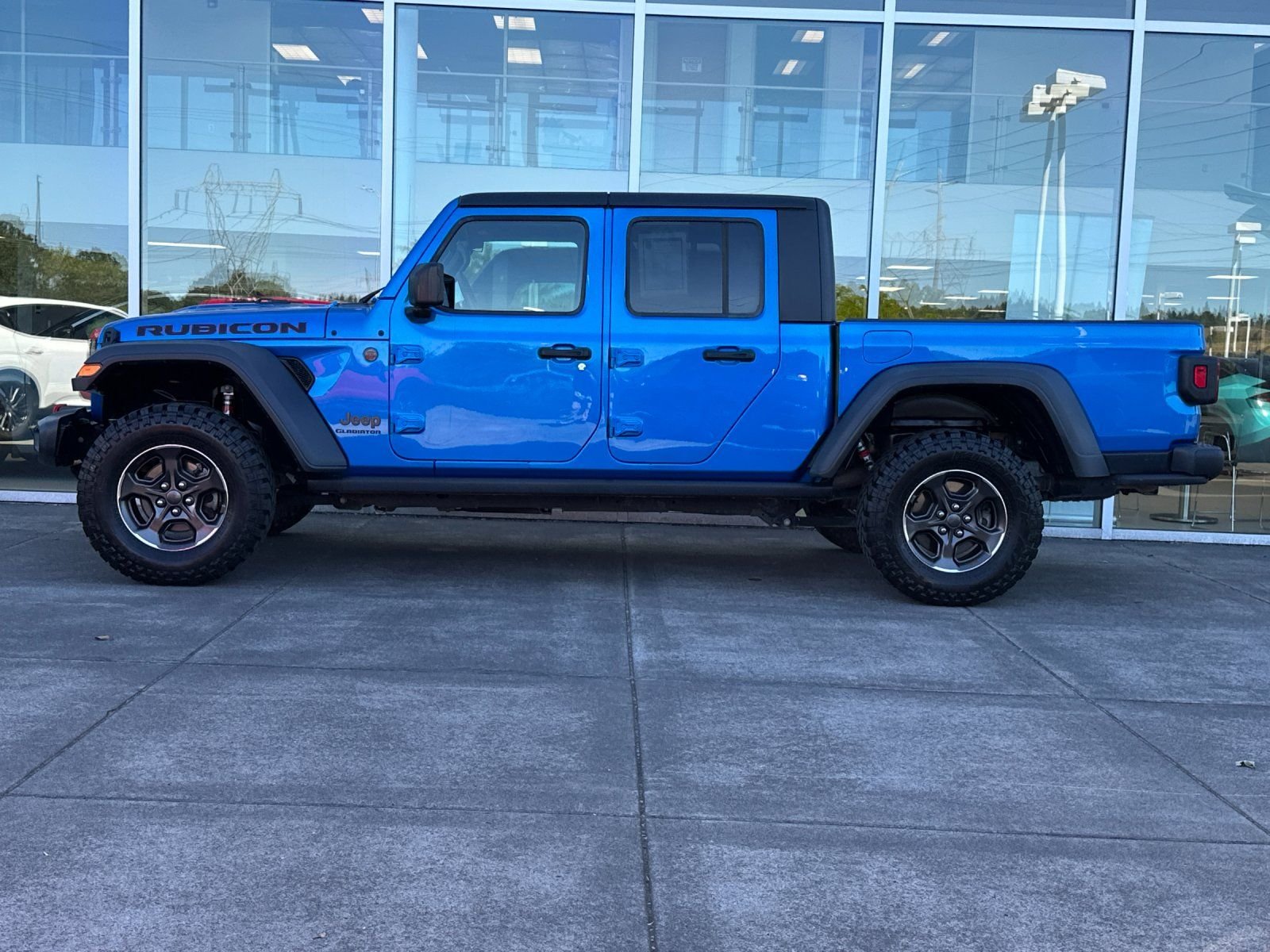 Used 2020 Hydro Blue Pearlcoat Jeep Rubicon image 6