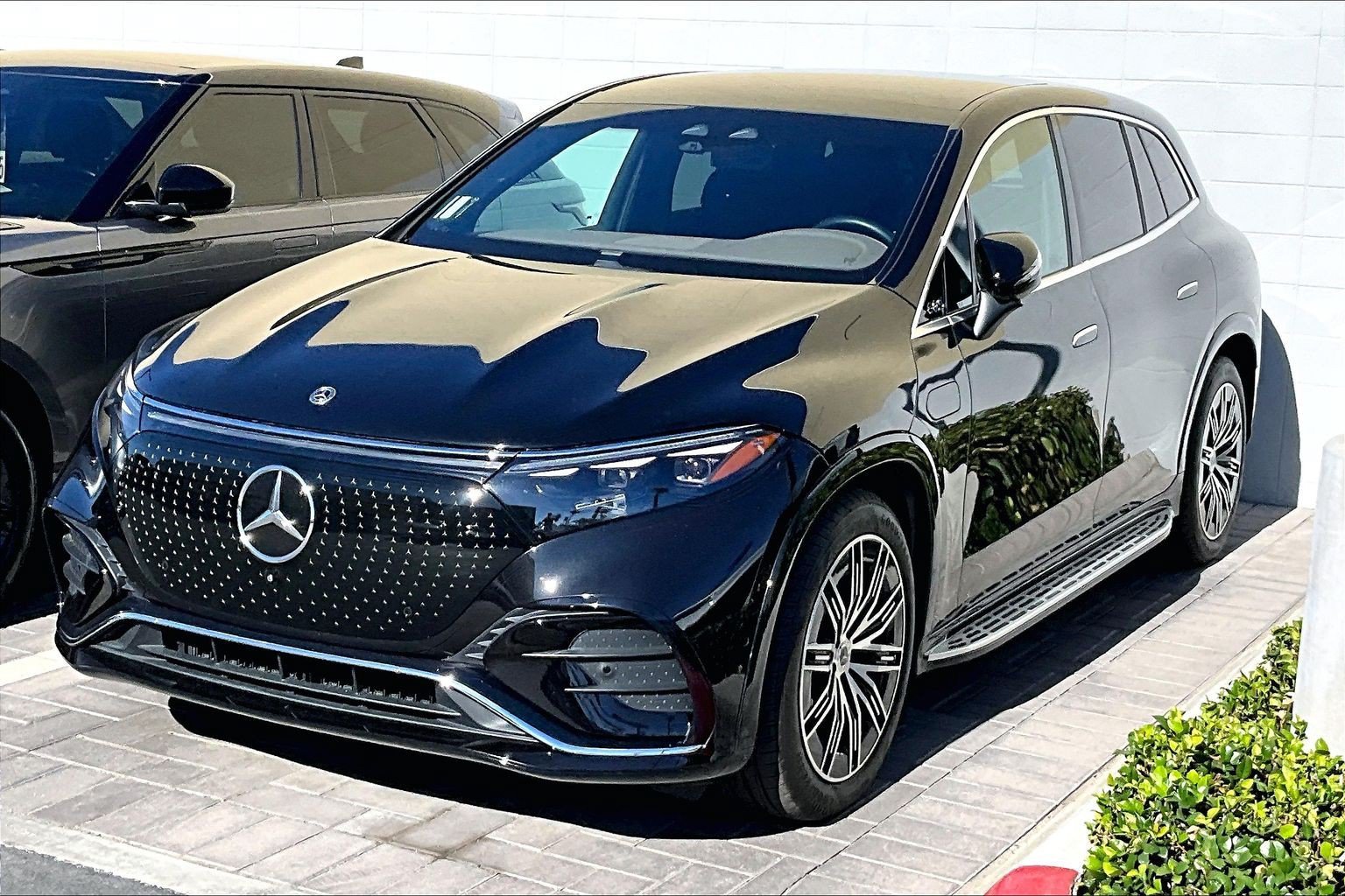 2025 Mercedes-Benz EQS SUV