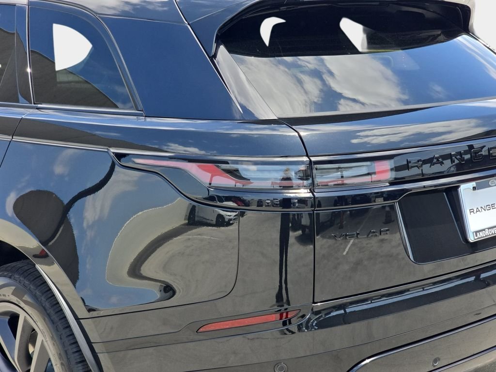 New 2026 Santorini Black LAND ROVER  image 35