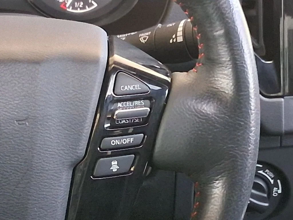 2025 Nissan Frontier PRO-4X - Photo 12