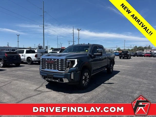 2025 GMC Sierra Denali 4WD Crew Cab Standard Box's photo