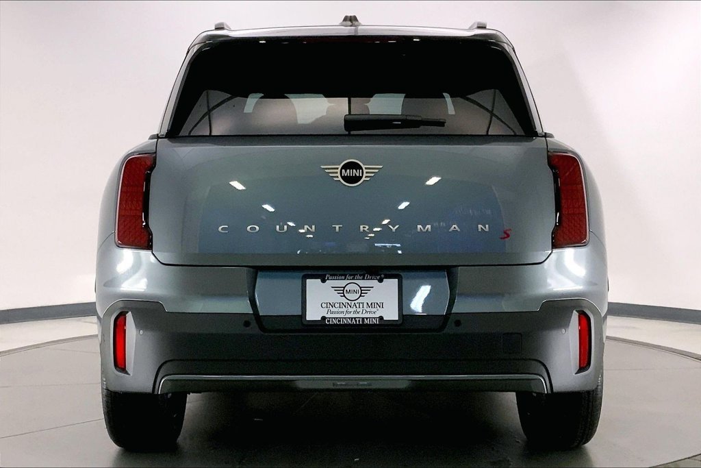 Used 2026 Green Metallic MINI Iconic image 3