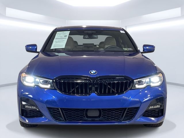 Used 2019 Blue BMW 330i xDrive image 9