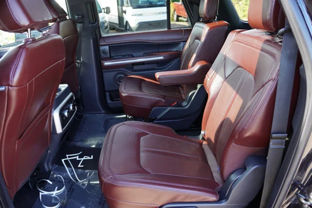 Used 2024 Black Ford Limited image 18