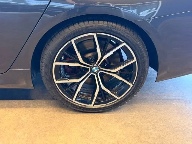 Used 2023 Dark Graphite Metallic BMW 530i xDrive image 23