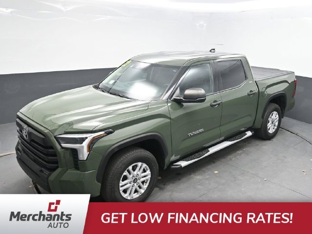 Used 2022 Green Toyota SR5 image 23