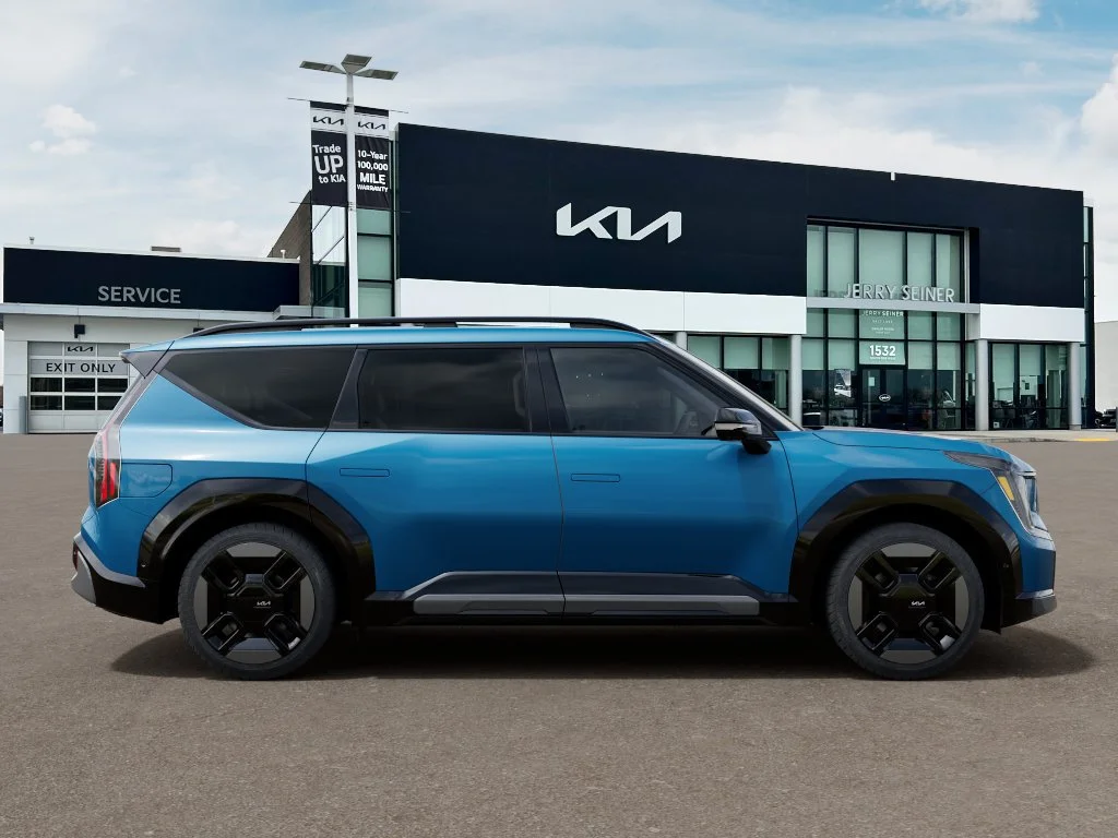 New 2026 Ocean Blue Kia GT-Line image 7