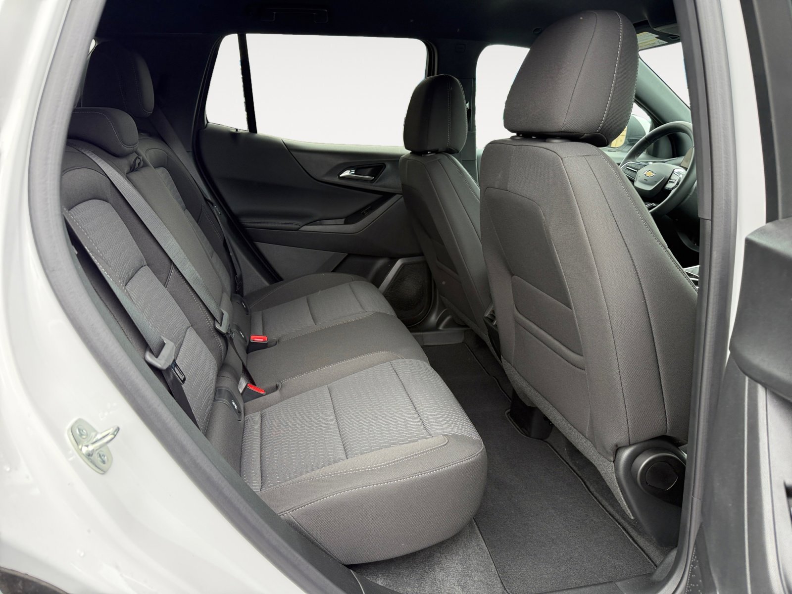 2026 Chevrolet Equinox LT - Photo 18