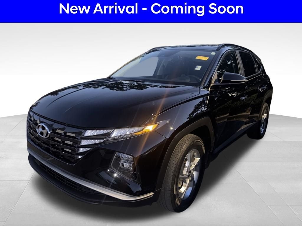 Certified Used 2023 Black Hyundai SEL image 2