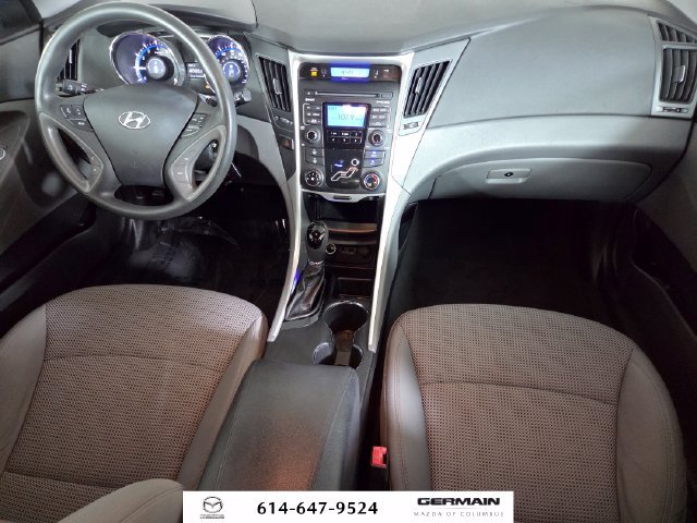 Used 2011 Blue Hyundai GLS image 30