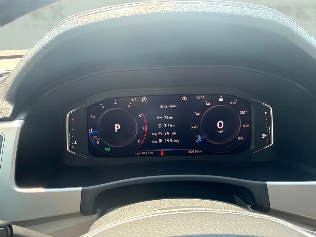 Used 2019  Volkswagen SEL image 14