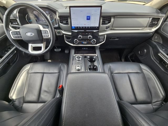 Used 2024 Black Ford XLT image 20