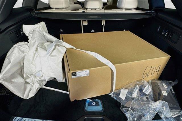 New 2026 Polar White Mercedes-Benz GLC 300 image 54