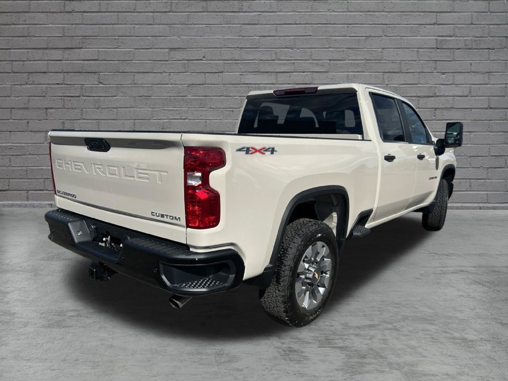 2026 Chevrolet Silverado 2500 HD Custom - Photo 7