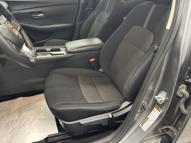 Used 2024 Gray Nissan SV image 12