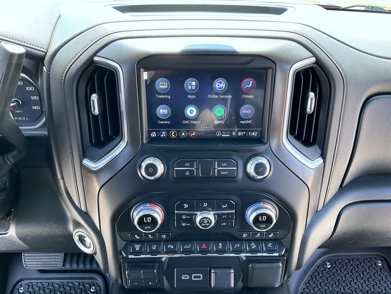 Used 2021 Red GMC AT4 image 13