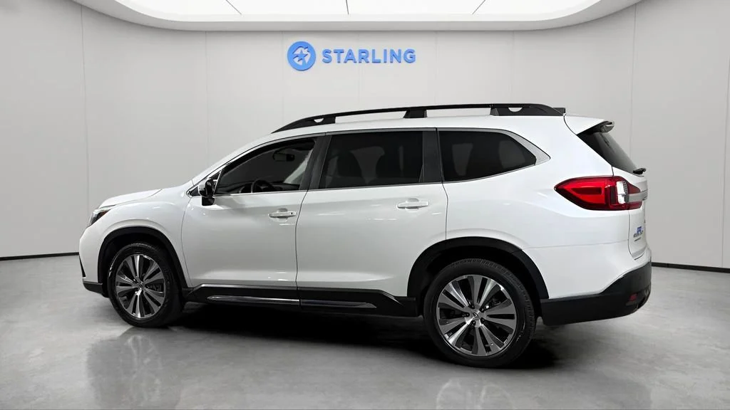 Used 2019 White Subaru Limited image 4