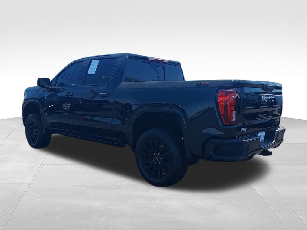 Used 2022 Black GMC Elevation image 6