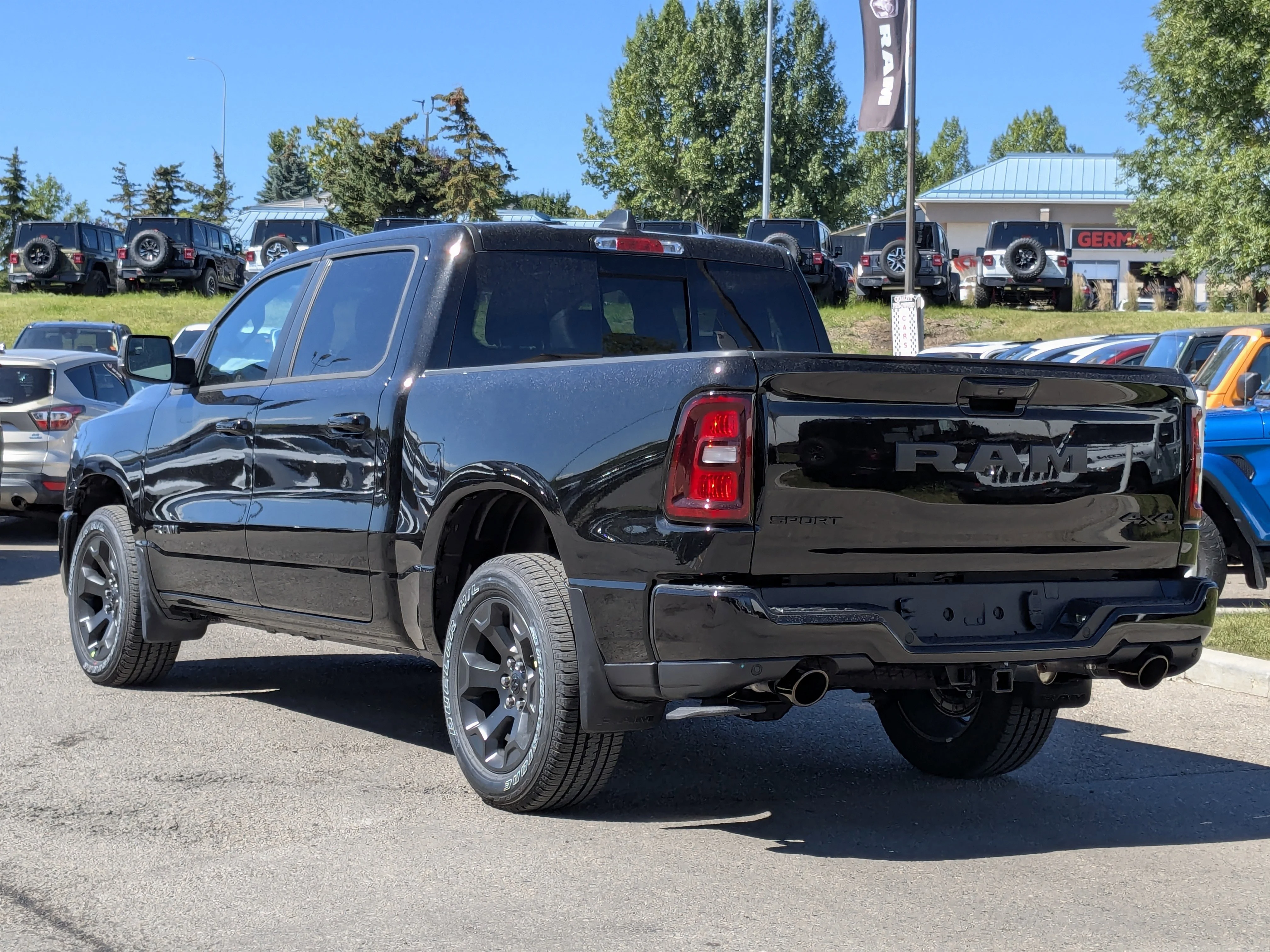New 2026 Black RAM Sport - 14.4 Display - 19 Spkr Harmon/Kardon - Pano Sunroof - Power Tailgate & Tons More! image 5