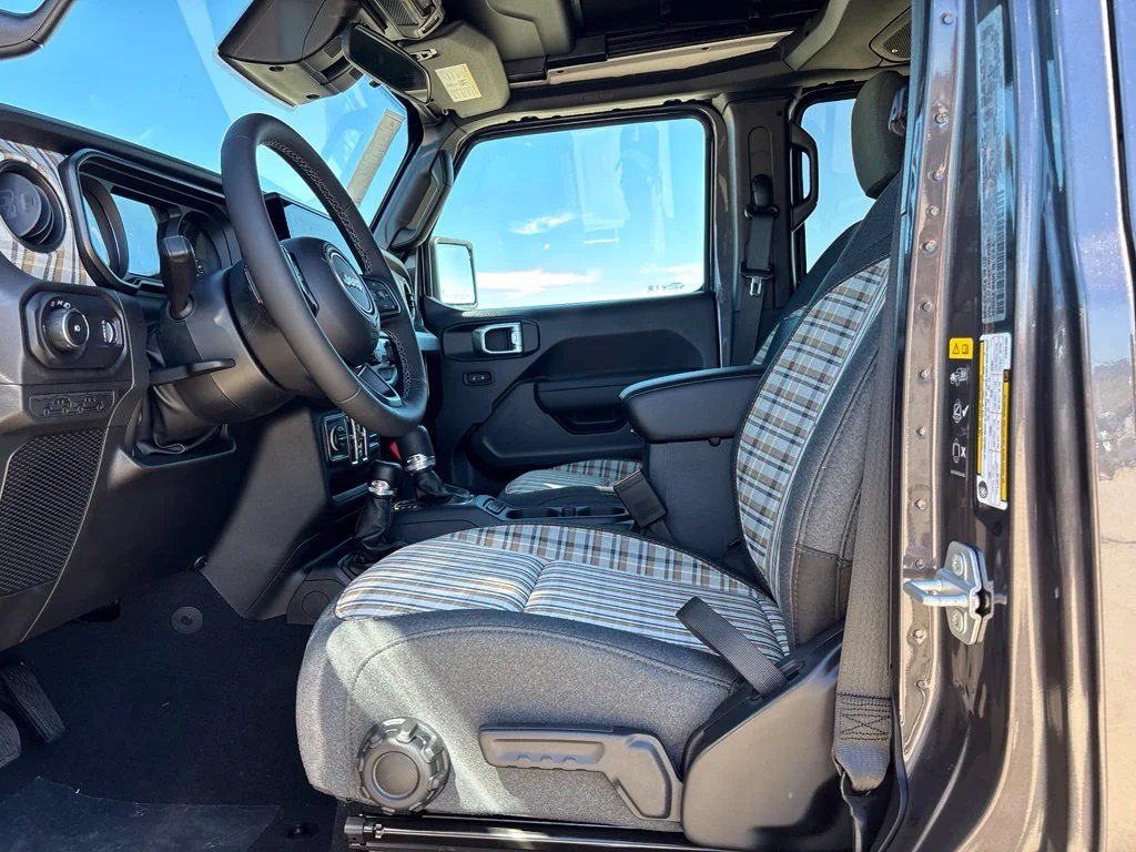 New 2026 Gray Jeep 85th Anniversary Edition image 10