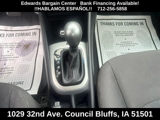 Used 2015 Silver Kia LX image 16