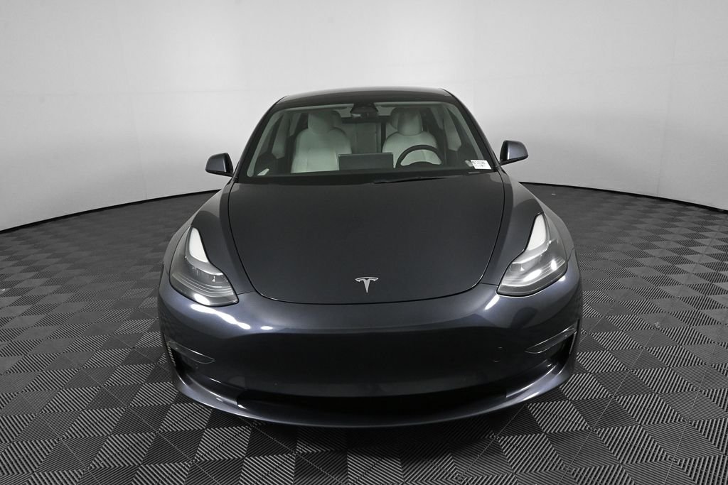 Used 2022  Tesla Performance image 29