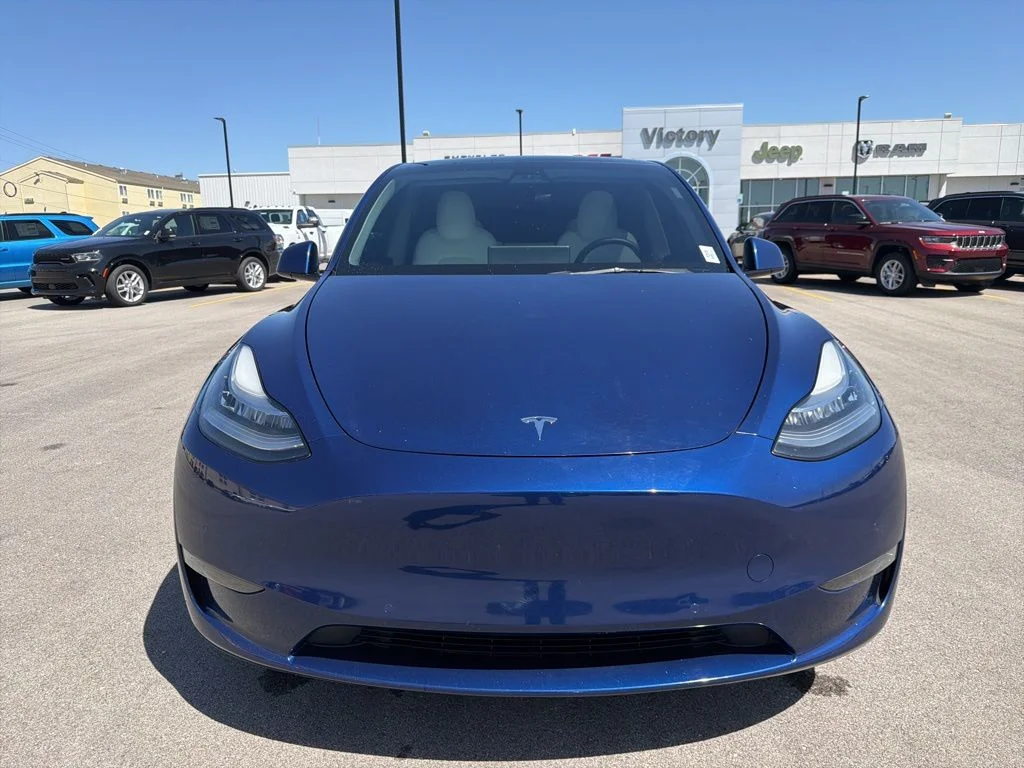 Used 2021 Tesla Model Y Long Range with VIN 5YJYGDEE5MF228769 for sale in Ottawa, KS