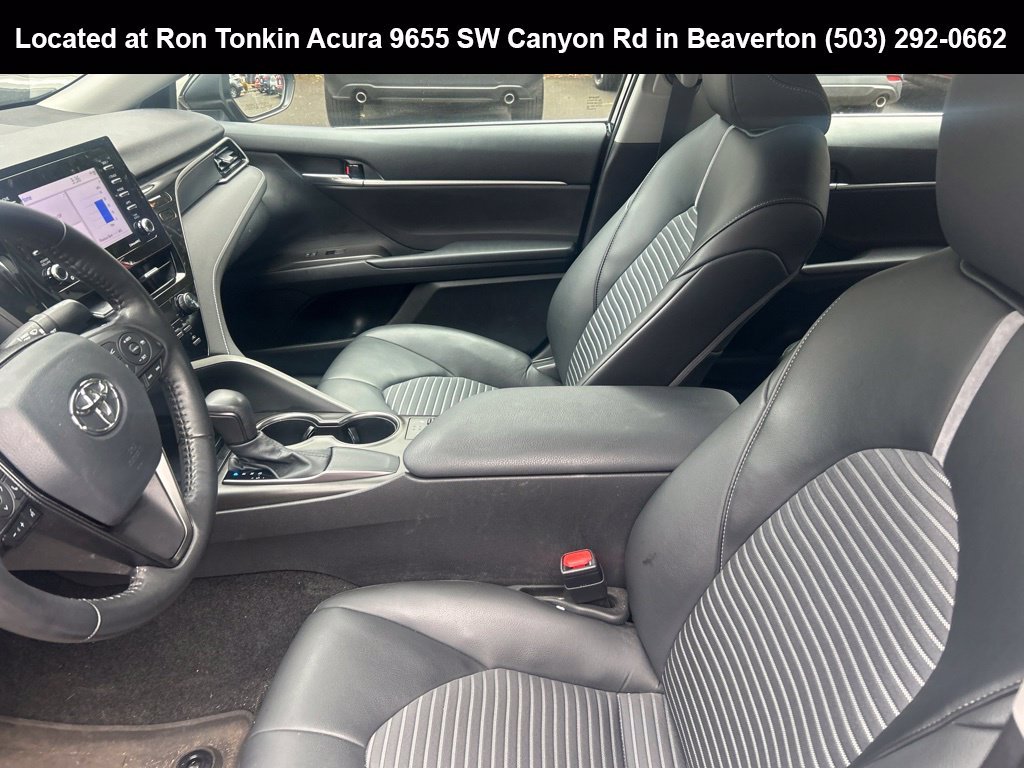Used 2021 Midnight Black Metallic Toyota SE image 7