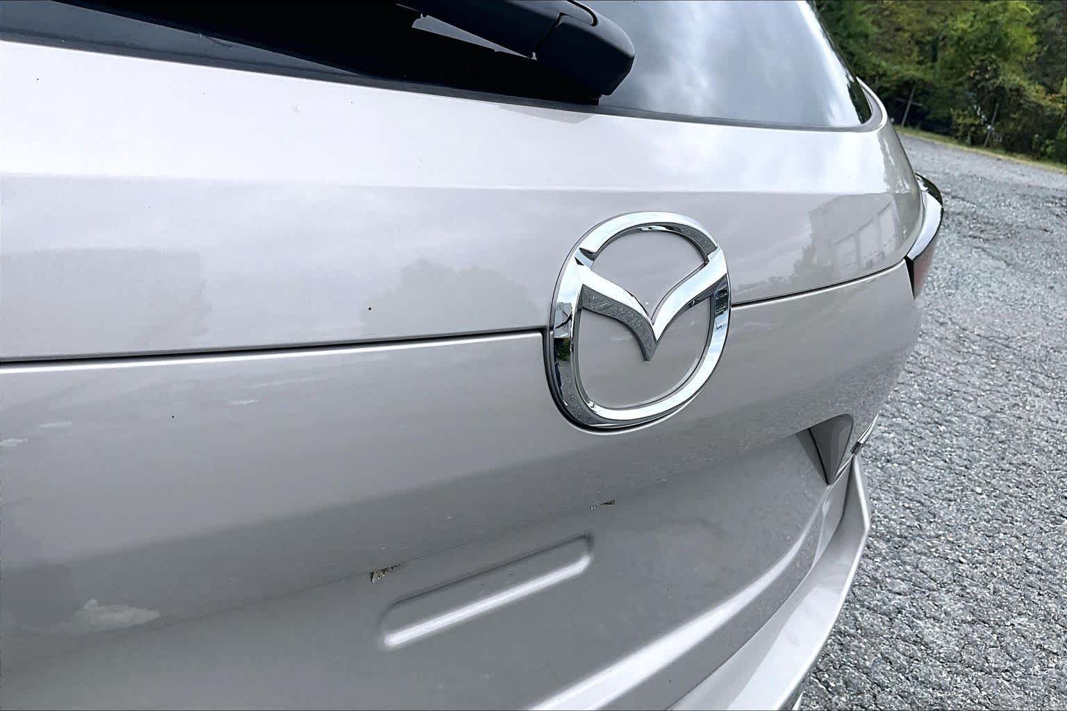 Used 2025 Platinum Quartz Metallic Mazda 2.5 S Preferred Package image 31